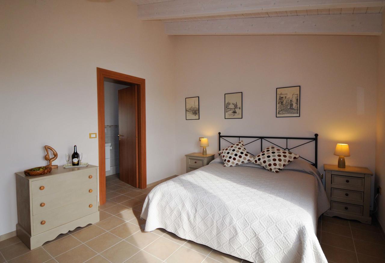 Il Frutteto Bed And Breakfast Ripattone Екстериор снимка