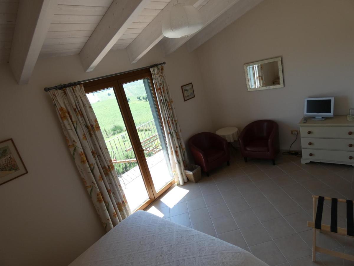 Il Frutteto Bed And Breakfast Ripattone Екстериор снимка